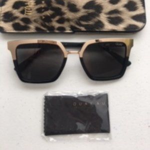 Quay Sunglasses Jaclyn Hill